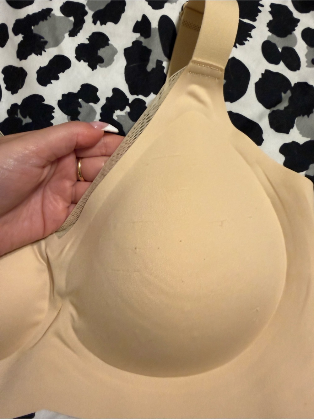 Boohoo Nude Seamless Padded T-Shirt Bra